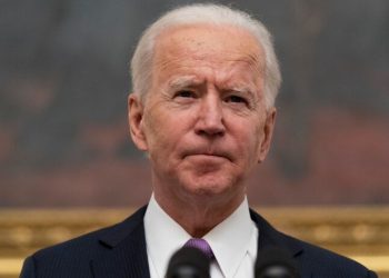 BIDEN RESTRINGIRÁ VIAJES DESDE BRASIL, REINO UNIDO E INCLUIRÁ SUDÁFRICA