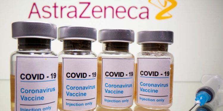 CHILE APRUEBA LA VACUNA ASTRAZENECA-OXFORD, LA TERCERA TRAS PFIZER Y SINOVAC