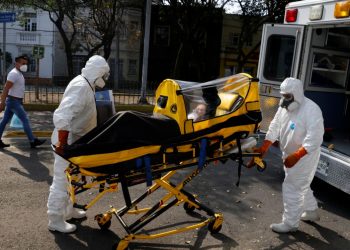 CIUDAD DE MÉXICO EXTIENDE ALERTA ROJA POR COVID-19 PERO PERMITE REAPERTURAS
