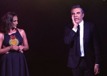 CONSUELO DUVAL Y ADRÍAN URIBE REVIVEN EL AMOR CON LA OBRA «EN PAREJA DE DOS»