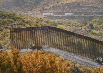 DONALD TRUMP VISITARÁ CONSTRUCCIÓN DEL MURO CON MÉXICO