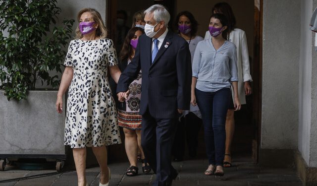 EL PRESIDENTE DE CHILE Y LA PRIMERA DAMA, EN CUARENTENA POR CONTACTO CON UN POSITIVO DE COVID-19