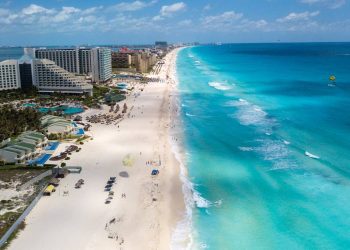 EL TURISMO INTERNACIONAL EN MÉXICO CAYÓ UN 45,6 % INTERANUAL EN NOVIEMBRE