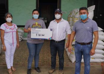 ENTREGA EL GOBIERNO DEL ESTADO ESTÍMULOS PARA INCENTIVAR LA PRODUCCIÓN HENEQUENERA EN YUCATÁN