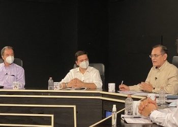 ‘HAY QUE ACATAR MEDIDAS PARA MANTENER  EQUILIBRIO ENTRE LA SALUD Y LA ECONOMÍA’