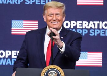 GEORGIA ACUSA A TRUMP DE SOCAVAR LA FE EN LAS ELECCIONES ANTES DE VOTO CLAVE