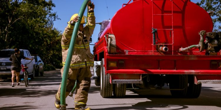 BOMBEROS DE TULUM SE CAPACITAN