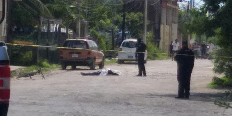 EJECUTAN A CICLISTA EN CANCÚN
