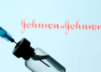 JOHNSON & JOHNSON ANUNCIA AVANCES EN SU VACUNA PARA LA COVID-19