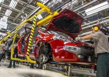 LA PRODUCCIÓN Y EXPORTACIÓN DE VEHÍCULOS DE MÉXICO CAE 20 % EN 2020