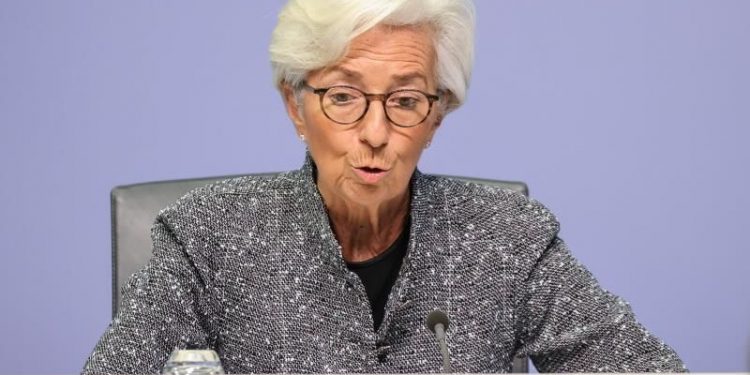 LAGARDE: «LA PANDEMIA TODAVÍA GENERA RIESGOS SERIOS PARA LAS ECONOMÍAS»
