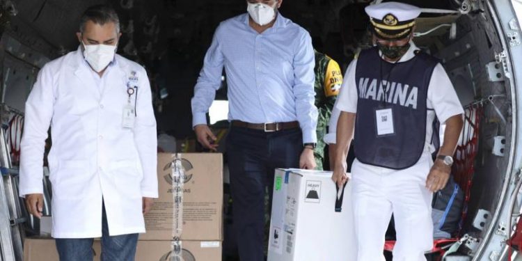LLEGAN A YUCATÁN 2,925 NUEVAS VACUNAS CONTRA EL CORONAVIRUS