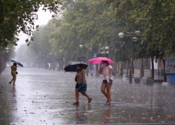 LLOVIZNAS AISLADAS PARA LA CHONTALPA Y SIERRA ESTE SÁBADO