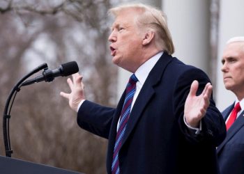 LOS DEMÓCRATAS ENVIARÁN EL LUNES AL SENADO EL CARGO PARA UN NUEVO JUICIO A TRUMP