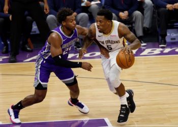 LOS JAZZ Y LOS CLIPPERS DAN UNA LECCIÓN DE JUEGO EN EQUIPO, AL REVÉS QUE LOS MAVERICKS