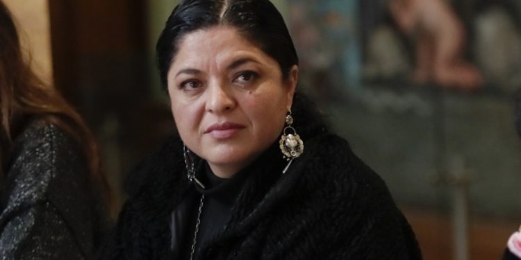 MÉXICO PIDE TRABAJAR CON ÉTICA A MARCA DE ROPA ACUSADA DE PLAGIAR A INDÍGENAS