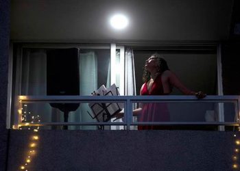 MICROCONCIERTOS DESDE EL BALCÓN PARA UNA NOCHE DE VERANO EN SANTIAGO