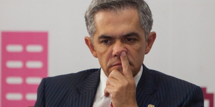 ONG REVELA RED DE LAVADO DE DINERO EN EL PASADO GOBIERNO DE CIUDAD DE MÉXICO