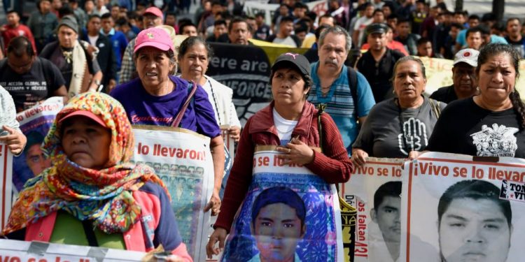 PRISIÓN PREVENTIVA PARA EXPOLICÍA FEDERAL POR DESAPARICIÓN EN AYOTZINAPA