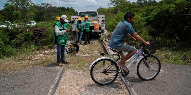 PUEBLOS ORIGINARIOS FRENAN OBRAS DEL TREN MAYA EN YUCATÁN