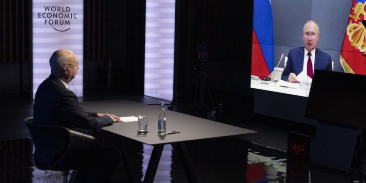 PUTIN LLAMA A ATAJAR LAS TENSIONES SOCIALES PROVOCADAS POR LA PANDEMIA