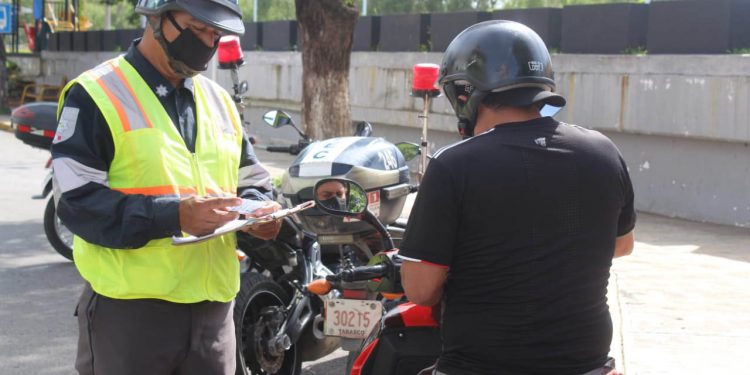 REALIZA PEC OPERATIVO DE REVISIÓN DE MOTOCICLETAS