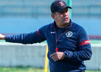 REYNOSO PIDE LEALTAD A LA AFICIÓN DE CRUZ AZUL PARA ROMPER SEQUÍA DE TÍTULOS