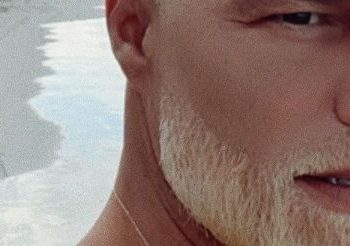 RICKY MARTIN ESTRENA BARBA RUBIA