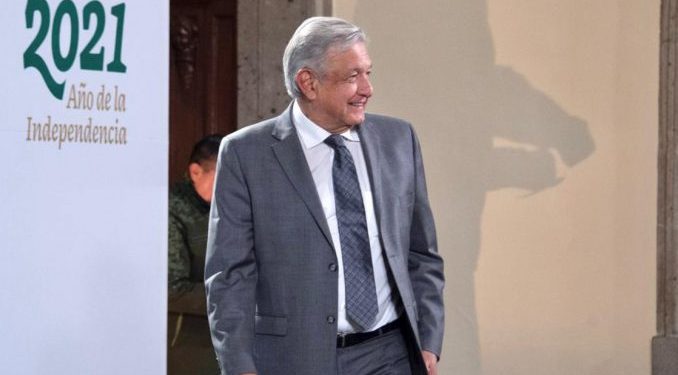 VACUNARÁN A MAESTROS DE CAMPECHE EL FIN DE SEMANA: AMLO