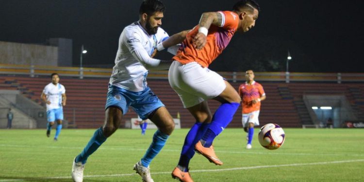 DOLOROSO DEBUT DE ‘LA OLA FUTBOLERA’ ANTE CORRECAMINOS