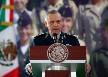 LÓPEZ OBRADOR ACUSA A LA DEA DE FABRICAR PRUEBAS EN EL CASO CIENFUEGOS