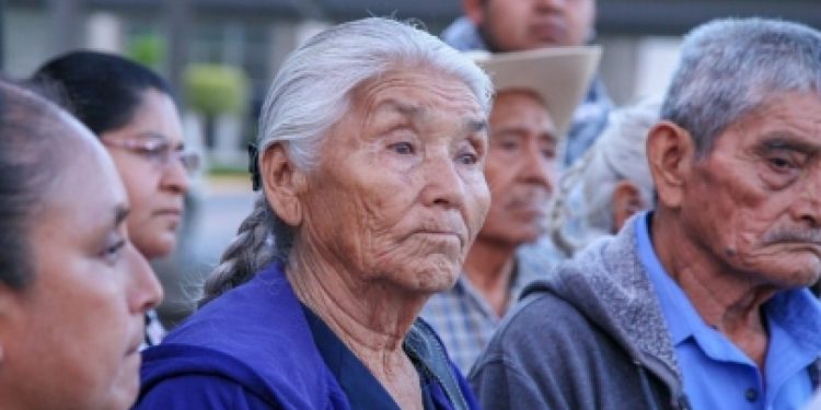 DEBIDO A ELECCIONES, ADELANTARÁN PENSIÓN PARA ADULTOS MAYORES