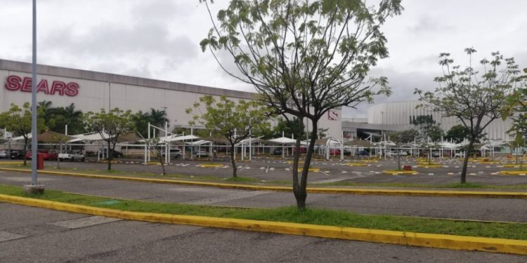 PLAZAS COMERCIALES DEBERÁN PERMANECER CERRADAS LOS FINES DE SEMANA: SEDEC