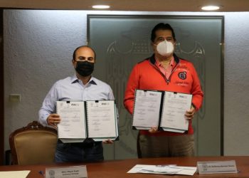 PACTAN CONVENIO ENTRE EL INJUDET Y LA UJAT