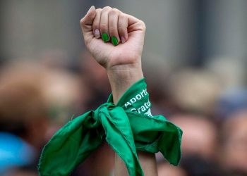 CINCO DIPUTADOS “REVIENTAN” Y POSTERGAN REUNIÓN PARA DICTAMINAR LA DESPENALIZACIÓN DEL ABORTO