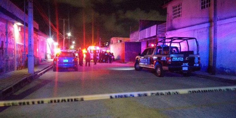 MUJER ESCAPA DE SU SECUESTRO, SU HIJO NO