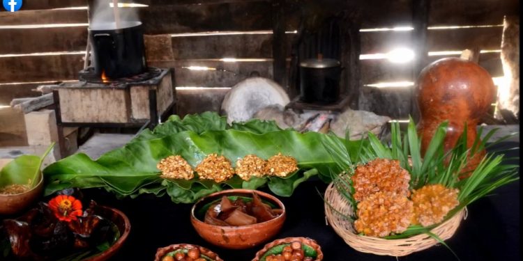 RECONOCE SEDETUR AL LIBRO DE RECETAS TRADICIONALES DE LA UNICARIBE