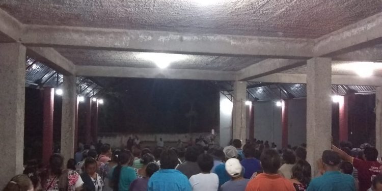 DESBLOQUEAN LA VÍA FELIPE CARRILLO PUERTO-VALLADOLID