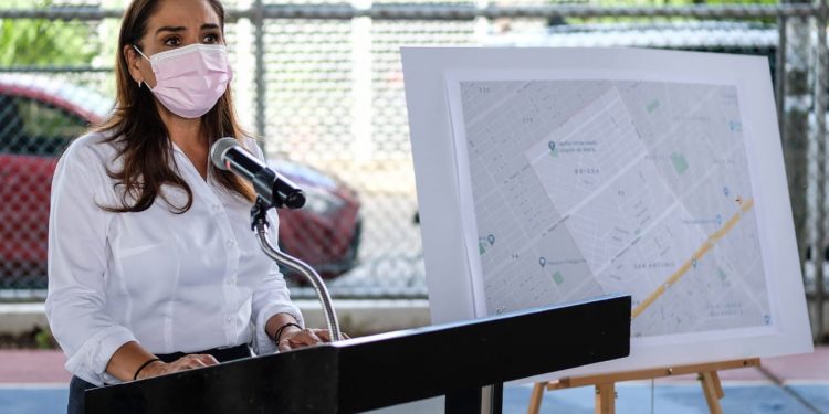 AVANZA GOBIERNO DE BENITO JUÁREZ EN REGULARIZACIÓN DE COLONIA NORA QUINTANA