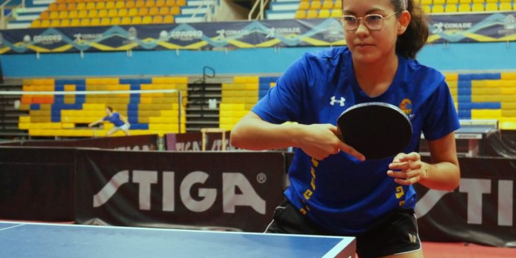 CLÍO BÁRCENAS Y TAMARA MARTÍN, POR UN LUGAR EN SELECCIÓN MEXICANA