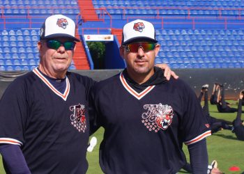 ASUME HÉCTOR PÁEZ LA GERENCIA DEPORTIVA DE TIGRES