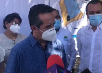 «NO TENGO DELFINES» CARLOS JOAQUÍN SE MANTIENE RESPETUOSO DE LOS PROCESOS DEMOCRÁTICOS