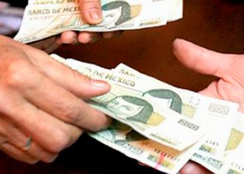 LLAMA DERECHOS HUMANOS A PADRES DE FAMILIA A REPORTAR COBROS DE CUOTAS ESCOLARES