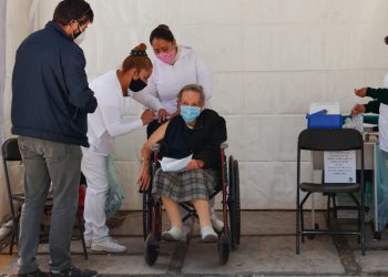 EL SABADO INICIARA PLAN DE VACUNACION ANTICOVID A DOMICILIO PARA ADULTOS MAYORES EN EMLILIANO ZAPATA, TABASCO