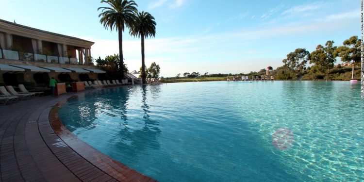 BEBÉ DE APENAS UN AÑO SE AHOGA EN UN HOTEL DE CANCÚN