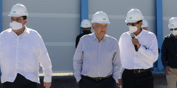 AMLO AGRADECE LA APROBACIÓN DE SU POLÉMICA REFORMA ELÉCTRICA