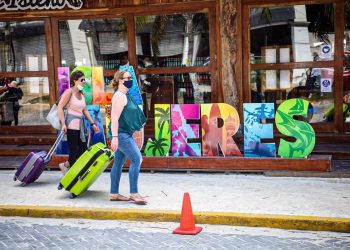 INVITA GOBIERNO DE ISLA MUJERES A LA JORNADA DE CAPACITACIÓN ESTATAL PARA EL PERSONAL DE LÍNEA Y PRESTADORES DE SERVICIOS TURÍSTICOS