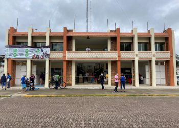 PREPARAN MANIFESTACIÓN TRABAJADORES POR FALTA DE PAGO