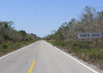 PIDEN INTERNET GRATUITO PARA ESTUDIANTES MAYAS DE SANTA ROSA
