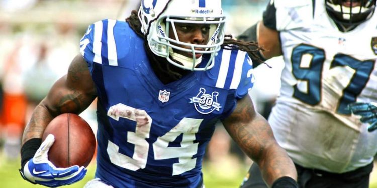 TRENT RICHARDSON, UN EX ‘PROSPECTAZO’ DE LA NFL, JUGARÁ CON CAUDILLOS FÚTBOL AMERICANO PROFESIONAL EN MÉXICO